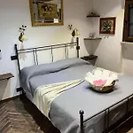 Fiore - Piscina E Idromassaggio Itri