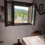 Fiore - Piscina E Idromassaggio * Itri