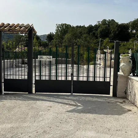 Ferienhaus Fiore - Piscina E Idromassaggio