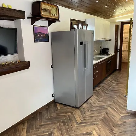 Fiore - Piscina E Idromassaggio