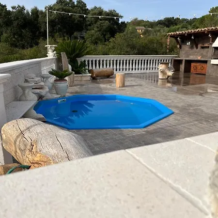 Fiore - Piscina E Idromassaggio Itri