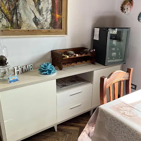 Fiore - Piscina E Idromassaggio Itri