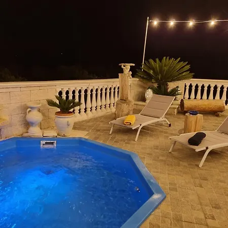 Ferienhaus Fiore - Piscina E Idromassaggio