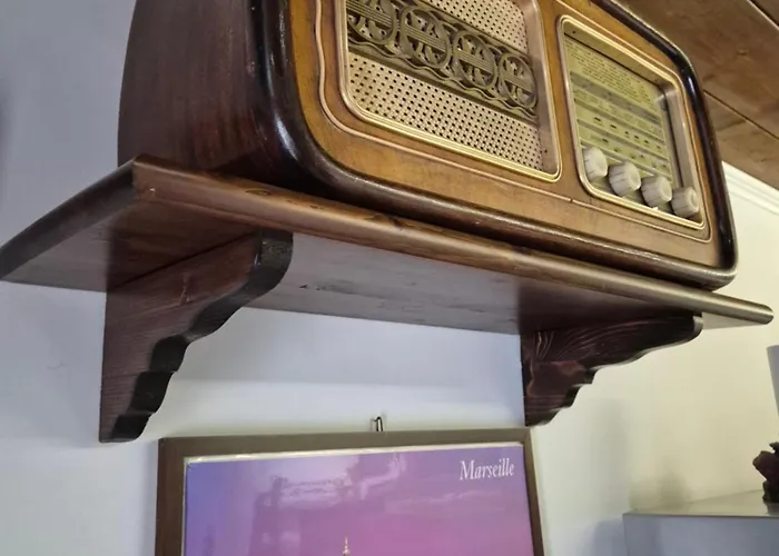 Fiore - Piscina E Idromassaggio Nyaraló Itri