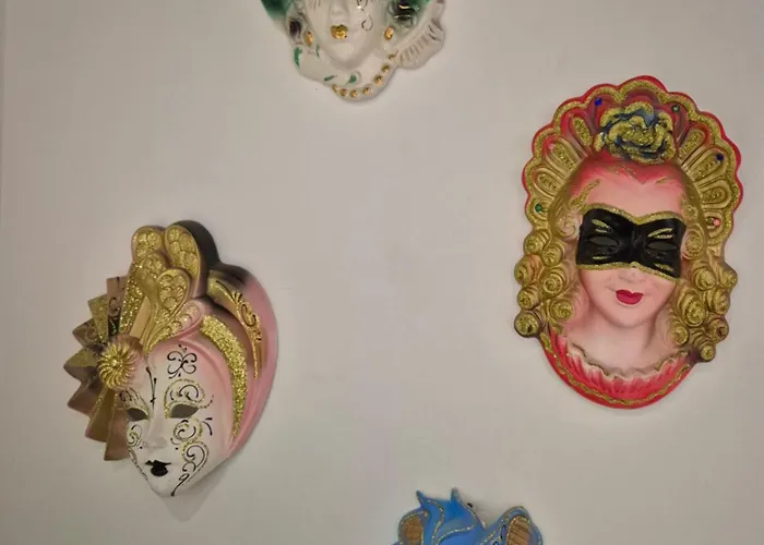 Fiore - Piscina E Idromassaggio Feriehus Itri